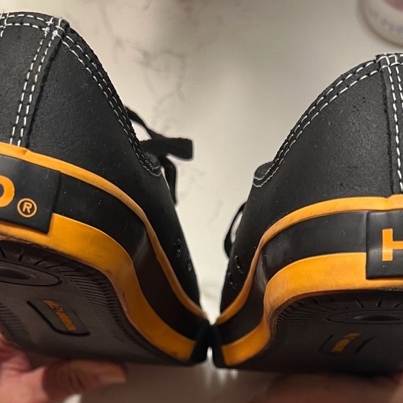 Harley-Davidson Zia Tennis Shoes for Women, size 9 - Picture 8 of 8